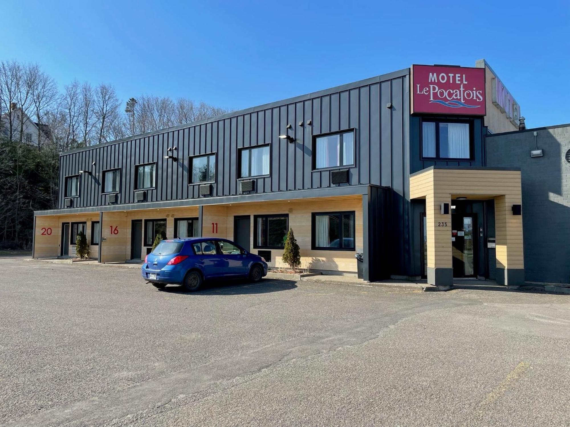 Motel Le Pocatois La Pocatiere Exterior foto